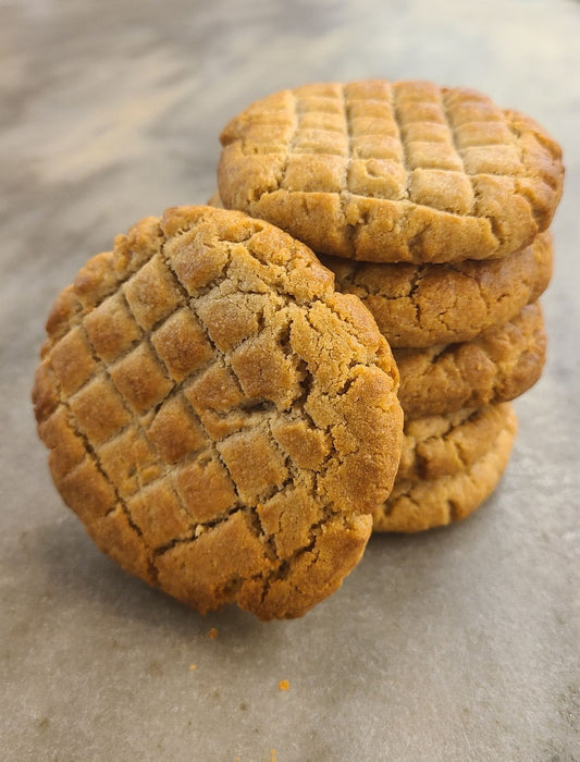 6 Peanut Butter Cookies
